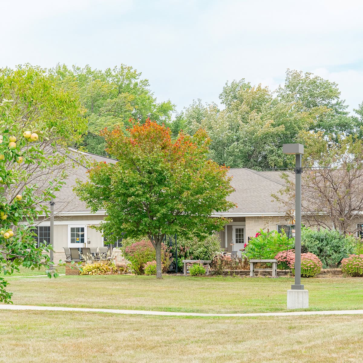 Apple Valley Place Exterior Of Apple Valley Place Assisted Living